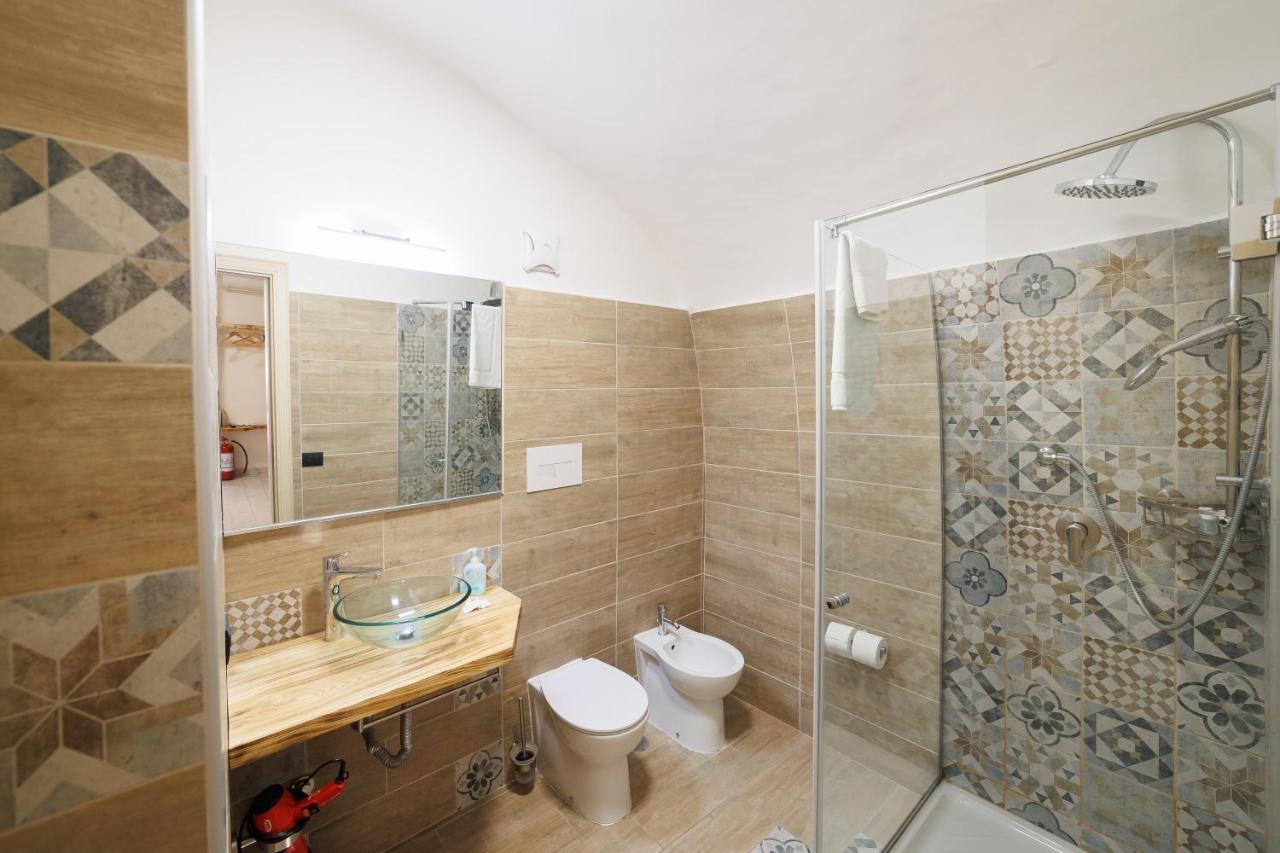 Legno Suite By Houseinنابولي المظهر الخارجي الصورة