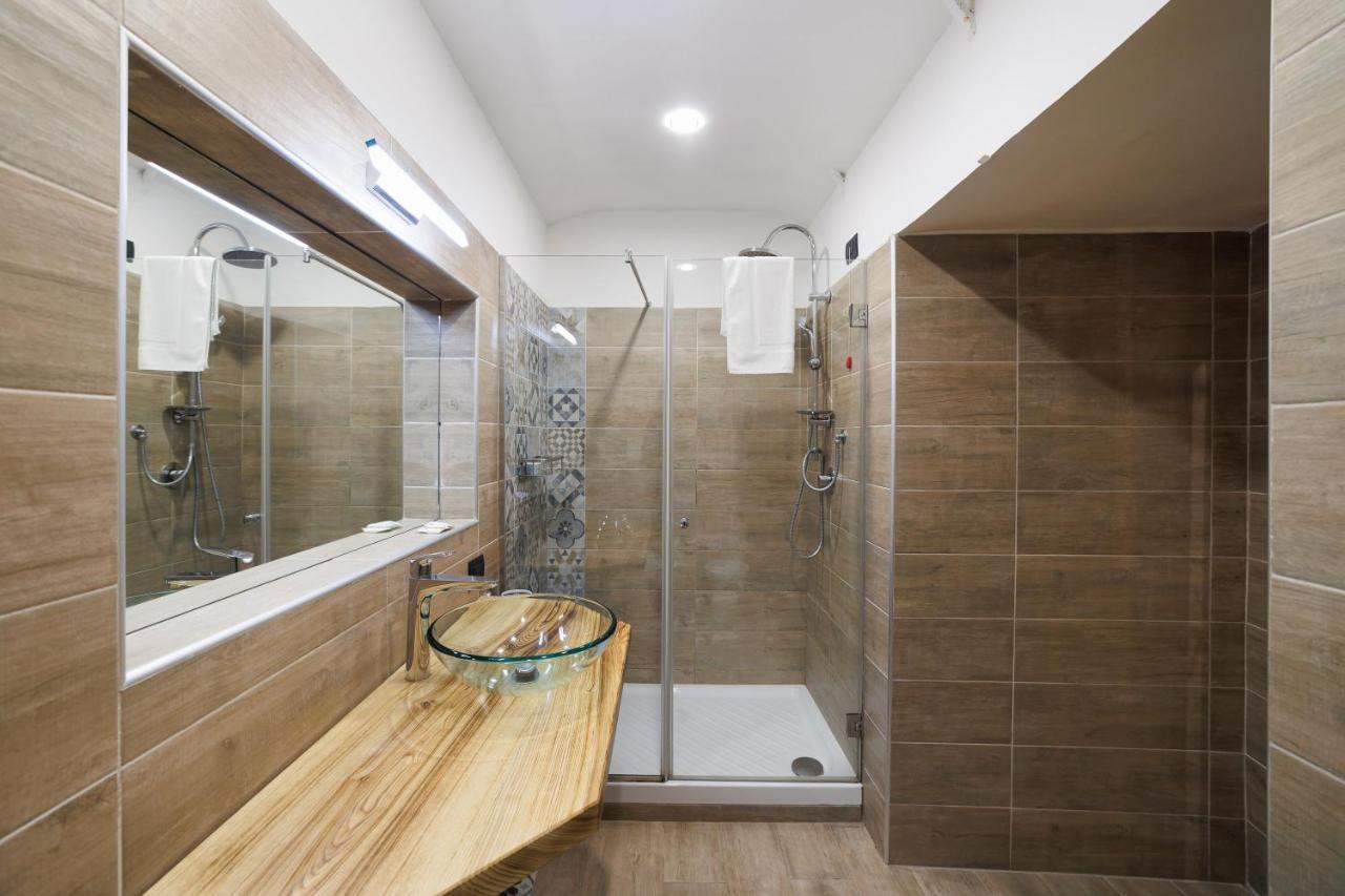 Legno Suite By Houseinنابولي المظهر الخارجي الصورة
