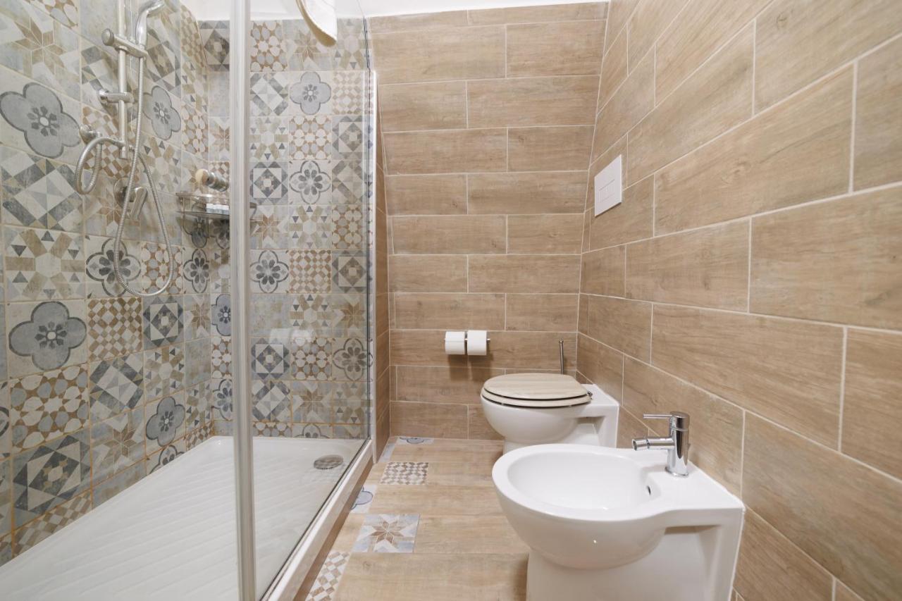 Legno Suite By Houseinنابولي المظهر الخارجي الصورة